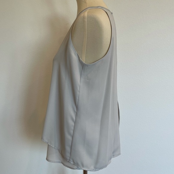 ZAC AND RACHEL BLUE TOP - Picture 4 of 6